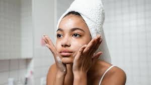 Skincare Bikin Putih: Mitos dan Fakta Tentang Pemutihan Kulit