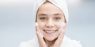 Skincare untuk Anak Usia 13 Tahun: Merawat Kulit Remaja dengan Bijak